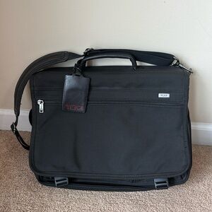 Tumi Expandable Flap Computer Laptop Briefcase Black